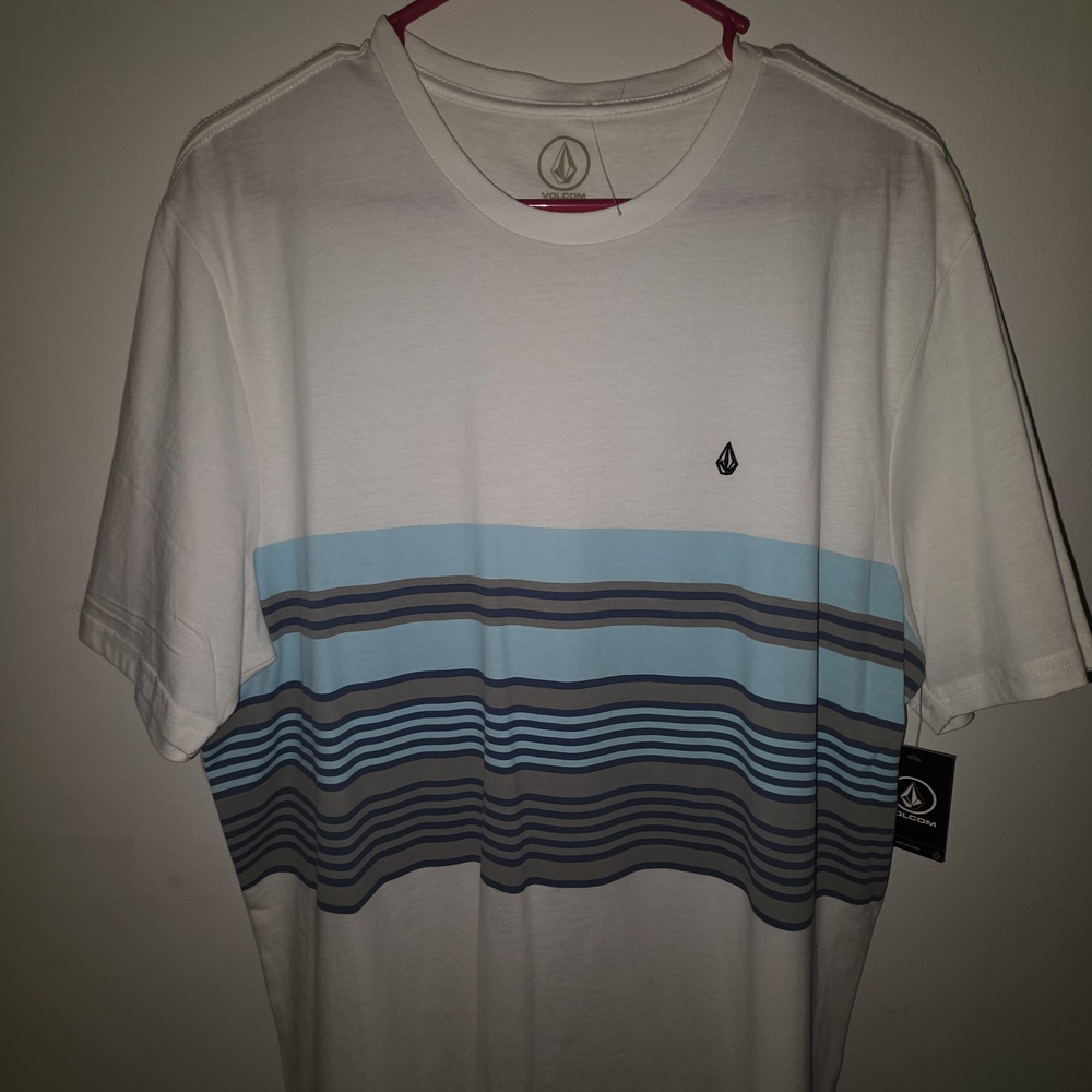 Volcom Men's Tee with Blue and Gray Stripes